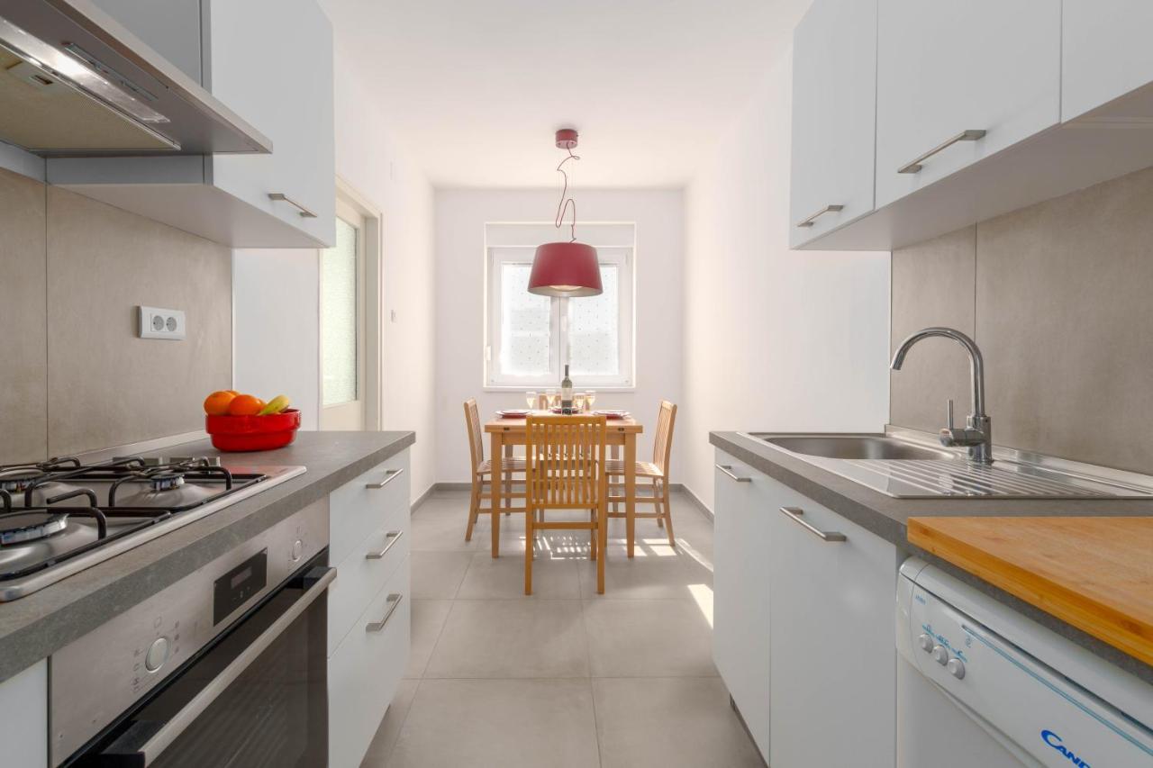 Apartment Tana พูลา ภายนอก รูปภาพ